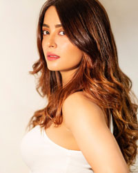 Surveen Chawla